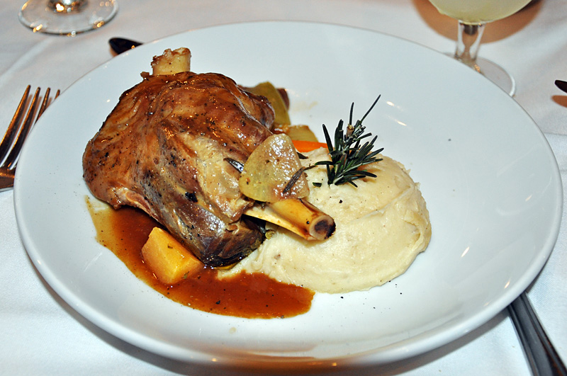 Rack of lamb, mmm