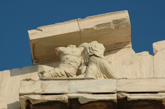 More_rooftop_views_of_the_Parthenon.jpg