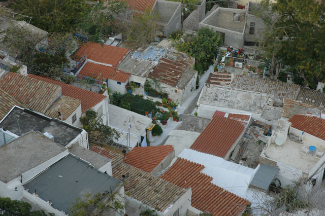 Some_Plaka_rooftops.jpg