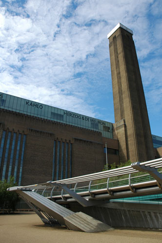 Tate_Modern_Museum.jpg