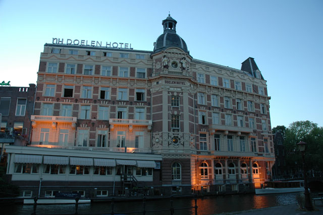 Doelen_hotel.jpg