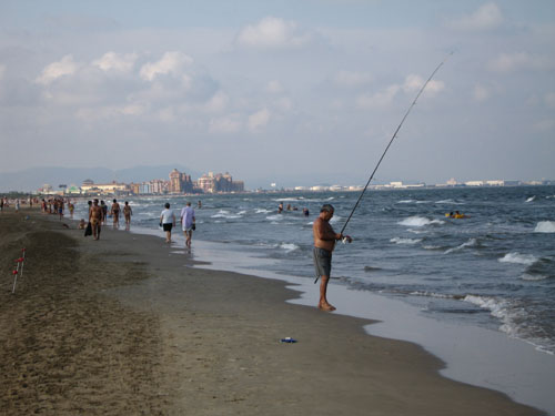 Fishing_on_the_beach.jpg