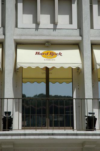 Hard_Rock_Cafe_Lisbon.jpg