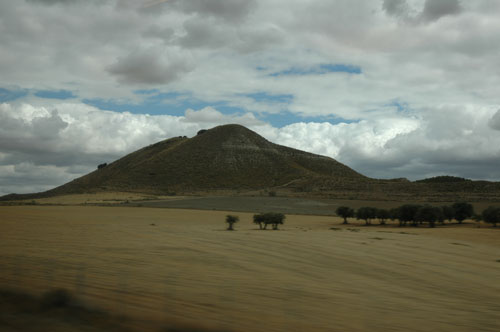 Train_scene_from_Madrid_to_Barcelona2.jpg