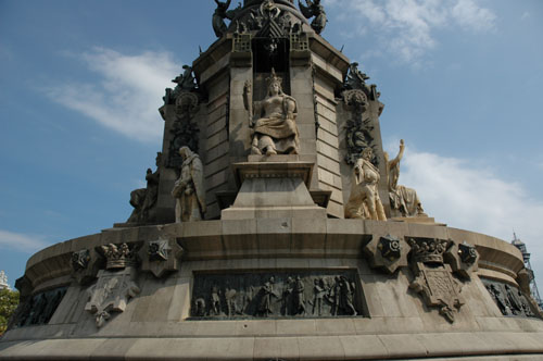 The_Christopher_Columbus_monument.jpg