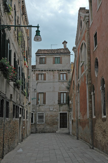 Venice_neighborhood_2.jpg