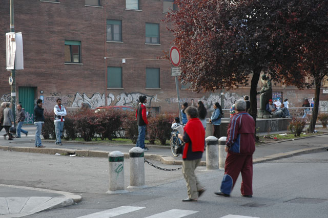 Folks_hanging_around_the_hood.jpg