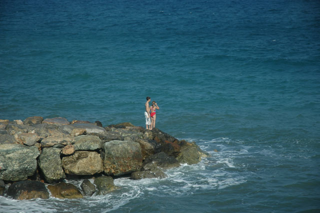 Beach_scene_shot_from_the_train.jpg