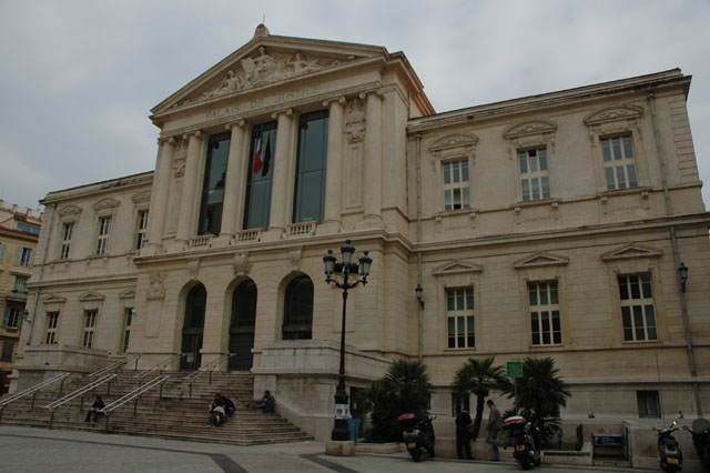 Palais_de_justice.jpg