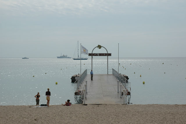 Small_pier.jpg