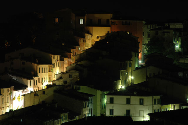 Residental_houses_view_from_our_hotel.jpg