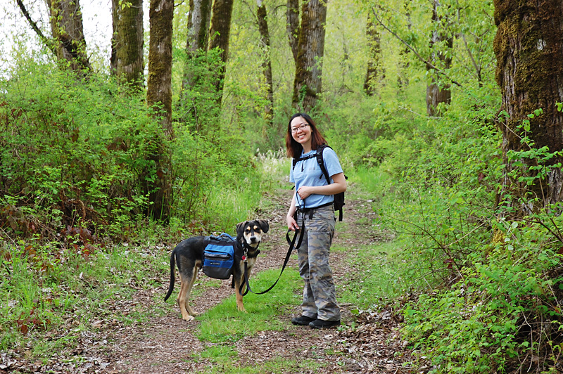 Charlotte and Mulder on the trail.jpg