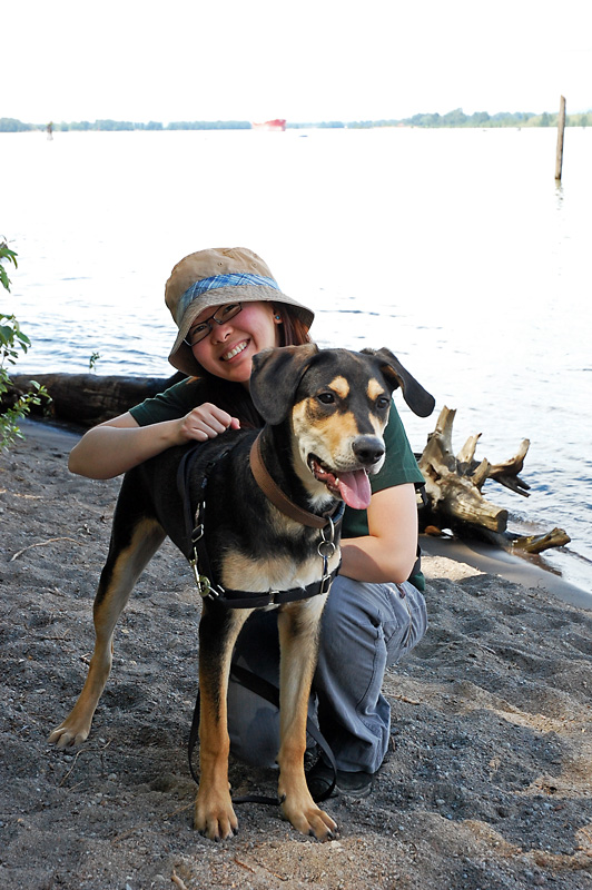 Charlotte and Mulder at the Willamette River.jpg