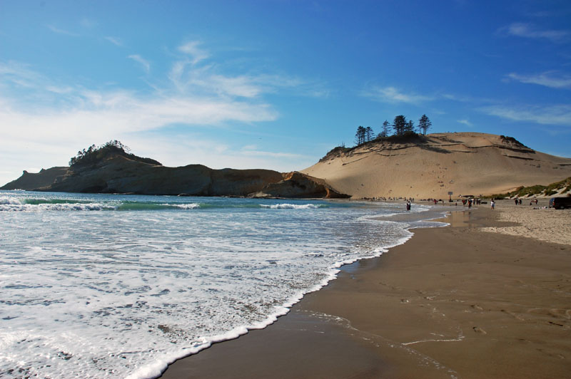 A look at Cape Kiwanda.jpg