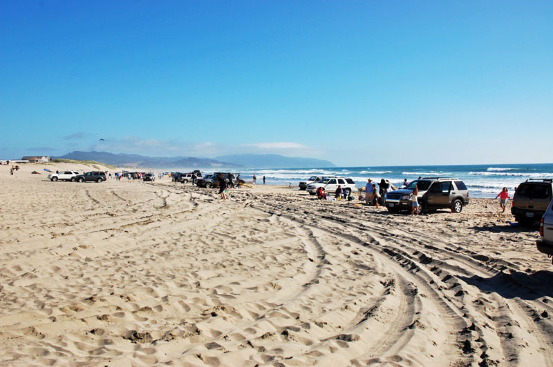 You can even drive on the beach at Kiwanda.jpg