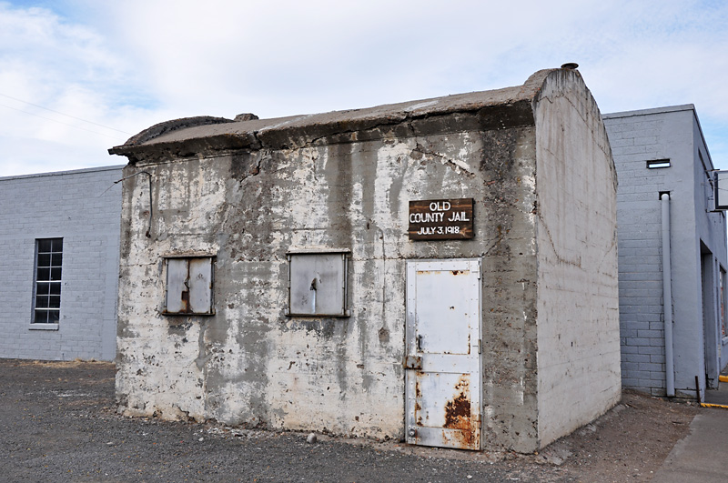 Old Country jail 1918.jpg