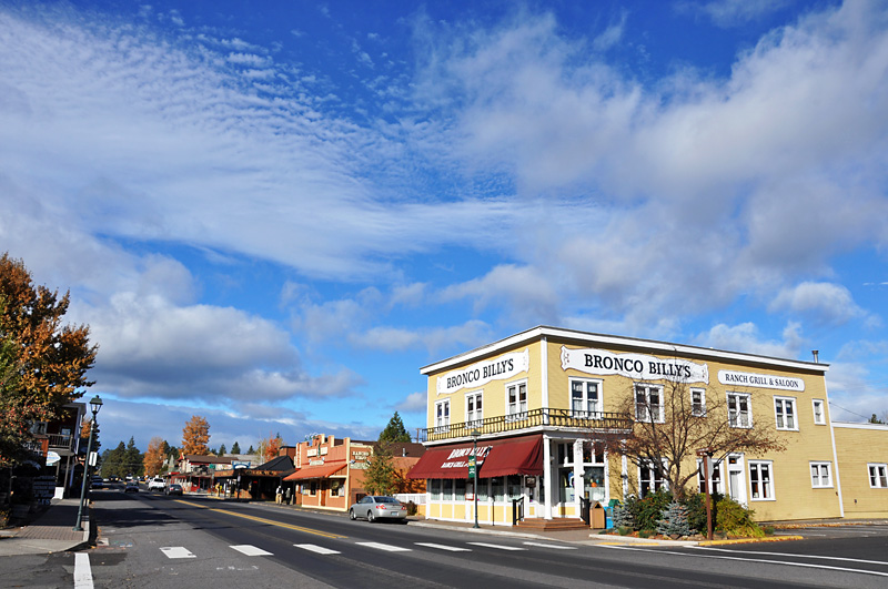 The main drag through Sisters, OR.jpg