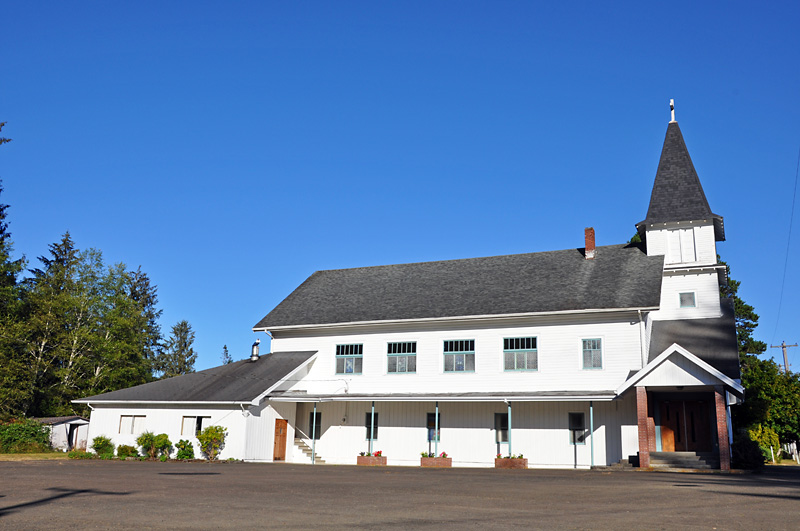 Church in Naselle, WA.jpg