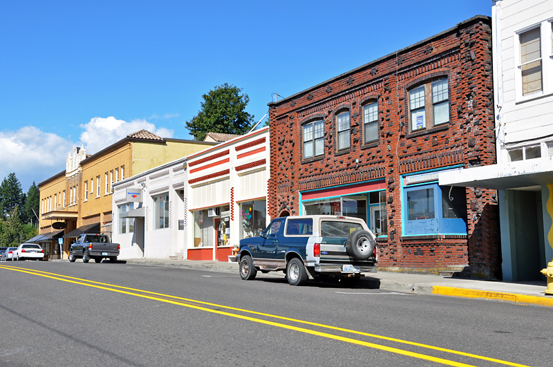 Downtown Cathlamet.jpg