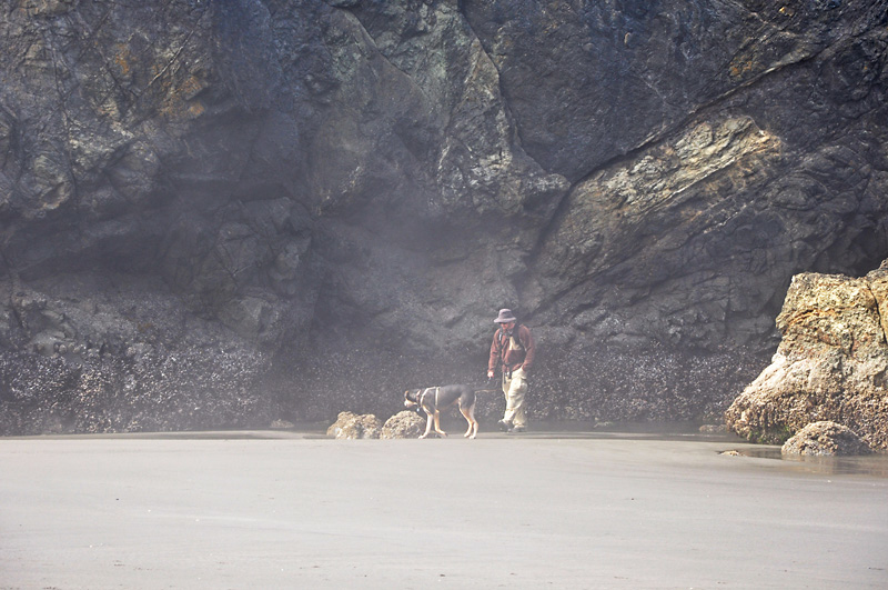 Mulder and I explore the beach