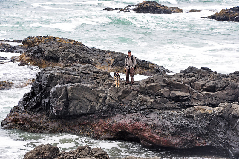 Mulder and I climbing out on the rocks.jpg