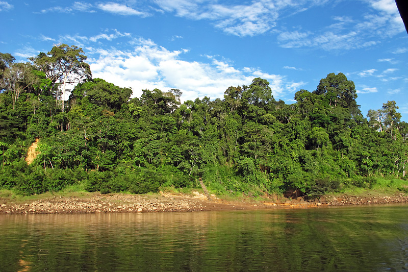 Heading back across the Tambopato River.jpg