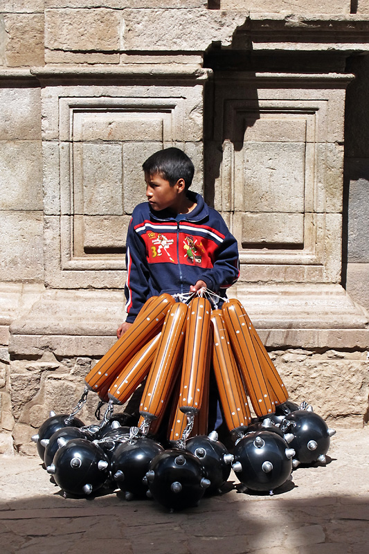 Everyone's a salesman in Cusco.jpg