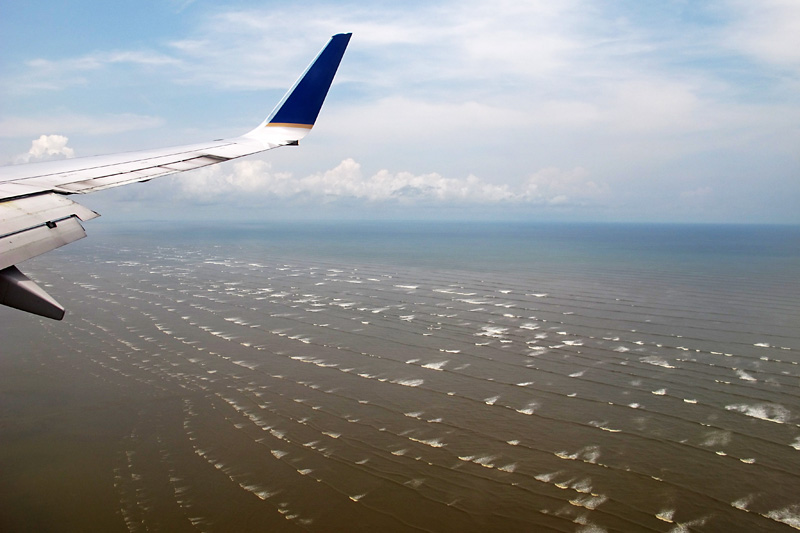 I wasn't sure what to think of this brown water coming in from the Pacific.jpg