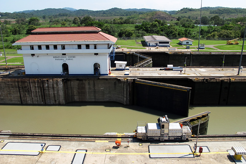 The locks closing back up.jpg