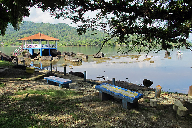 The lovely dive resort in Portobelo.jpg