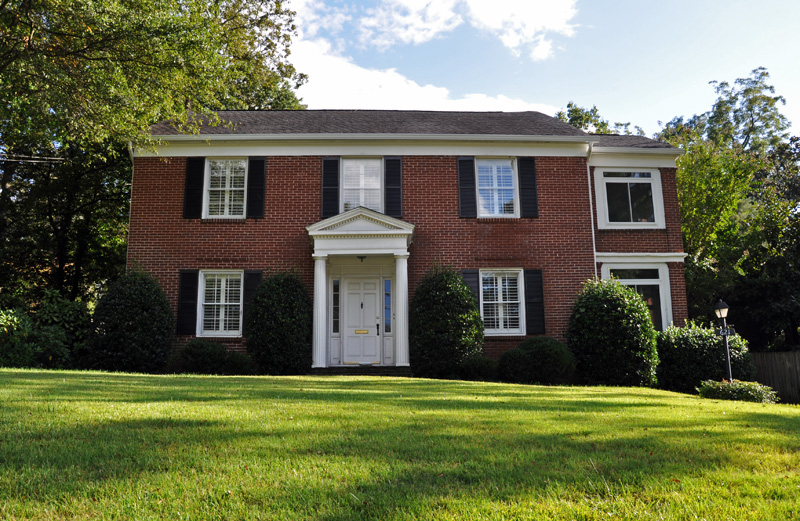 Perfect little Georgia brick home.jpg