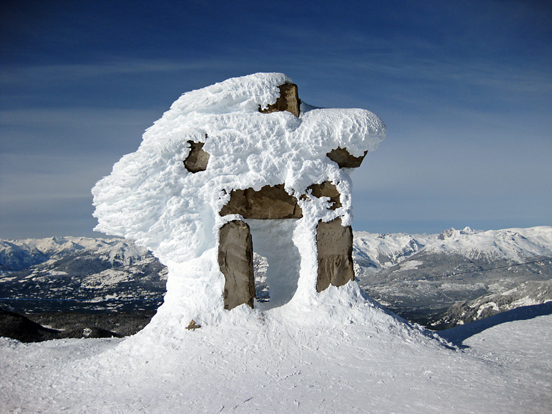 The inuksuk at the Whistler summit.jpg