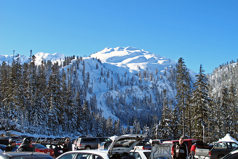 Day 2 at Mt Baker Washington, look at that lift, WOW.jpg