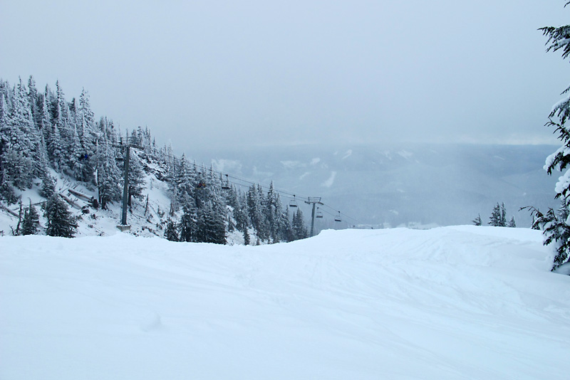 One of the lifts on Mt Hood.jpg