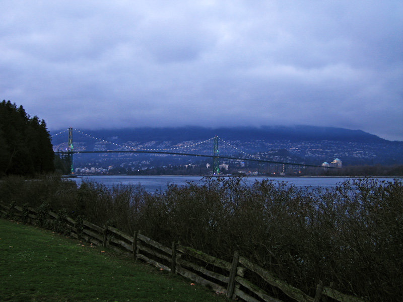 Lions Gate bridge from Stanley Park.jpg