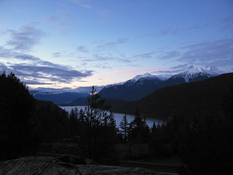 Overlook along the Sea to Sky highway.jpg