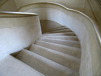 Some_Stairs_in_the_Louvre.jpg