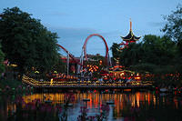 Tivoli_is_all_lit_up_at_night.jpg