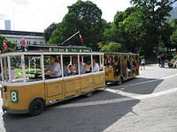 Train_in_Tivoli.jpg