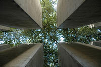 Another_Jewish_memorial_inside_the_Jewish_museum.jpg