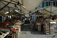 Street_market_3.jpg