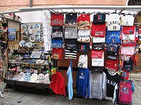 Street_souvenirs.jpg