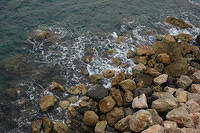 Rocky_shoreline.jpg