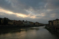 A_look_down_the_Arno_river.jpg
