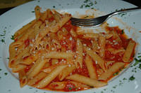 Penne_al_arribiata.jpg