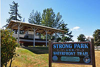 Waterfront park in Cathlamet.jpg