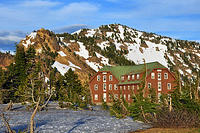 Crater Lake Lodge.jpg